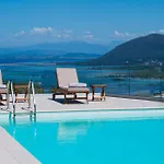 Highview Luxury Villa