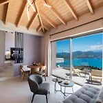 Highview Luxury *