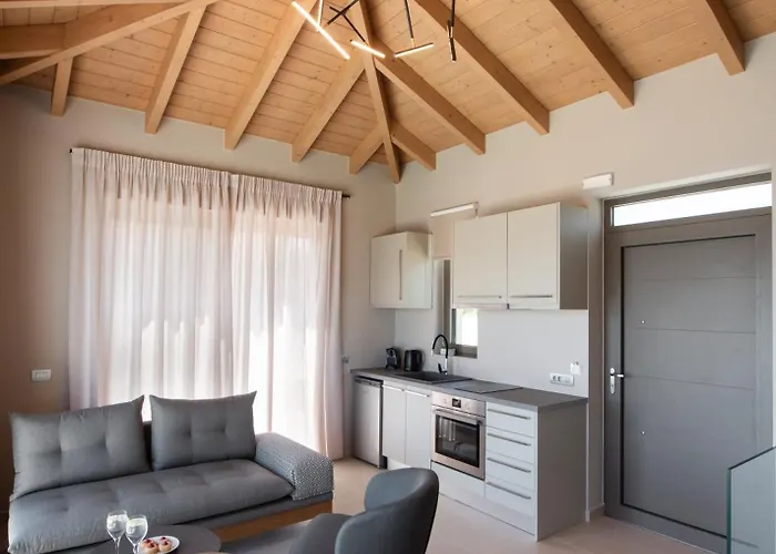 Highview Luxury * Katouna